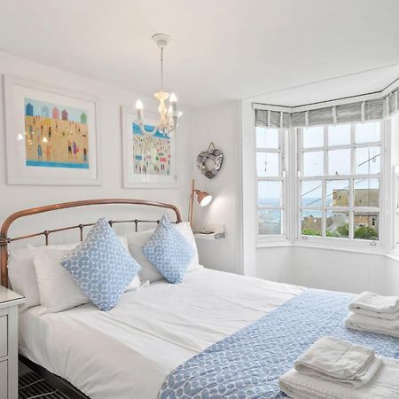 Good Day Sunshine Villa St. Ives Exterior photo